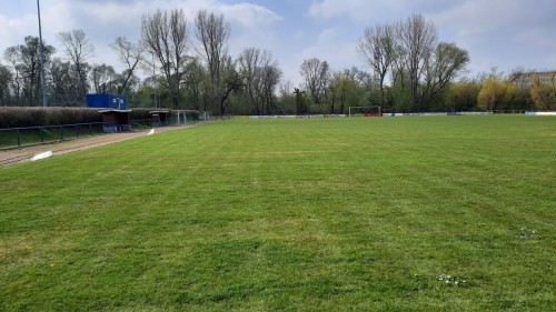 Wir machen unseren Sportplatz winterfest!